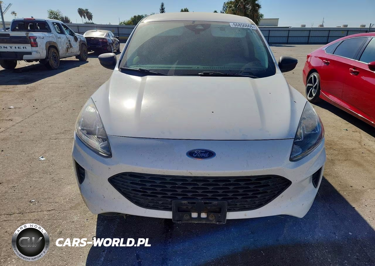 2022 Ford Escape S VIN:1FMCU0F67NUB00508 - 5