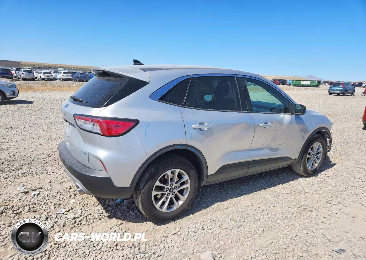 2020 Ford Escape Se VIN:1FMCU9G62LUA84055 - 3