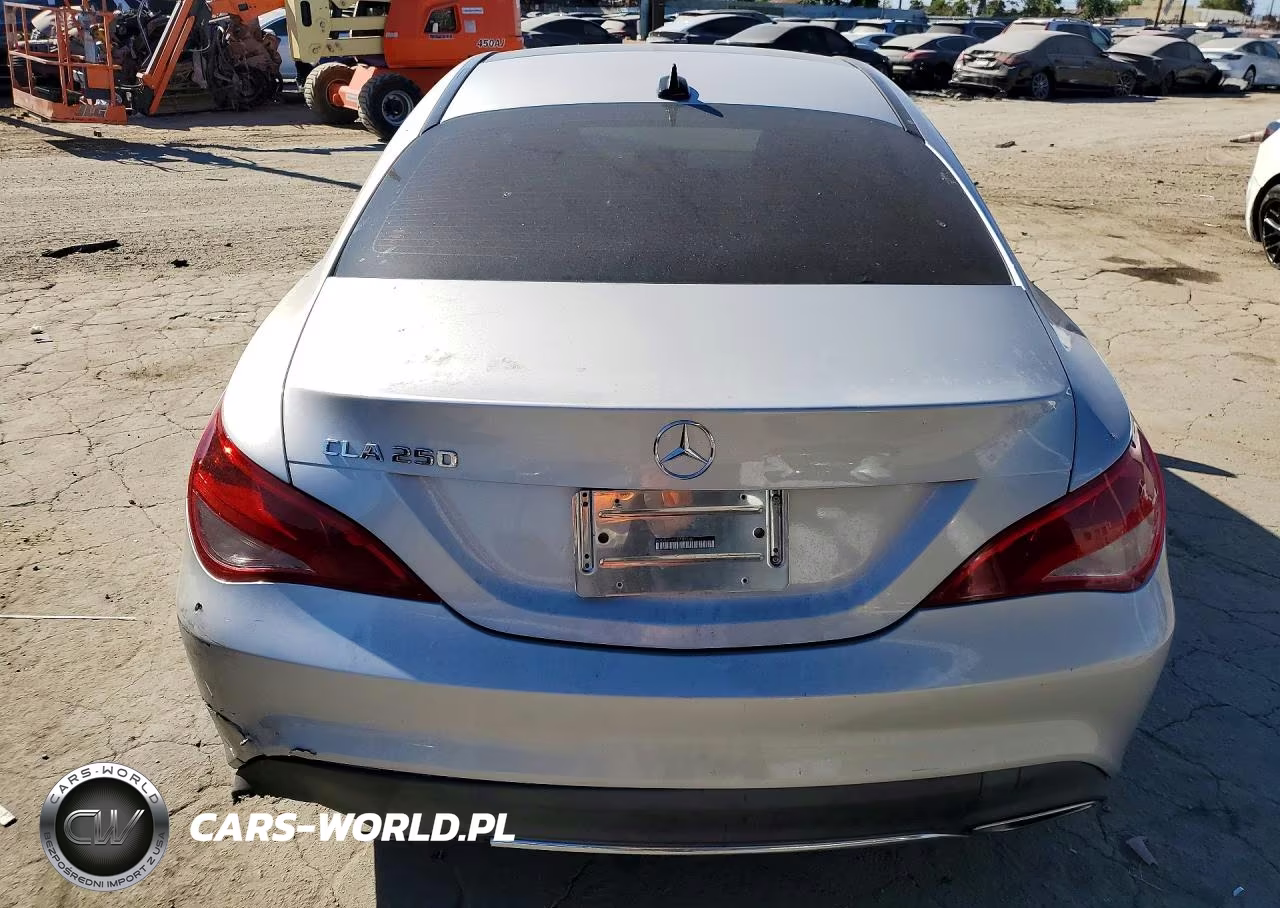 2018 Mercedes-Benz Cla 250 VIN:WDDSJ4EB9JN505648 - 6
