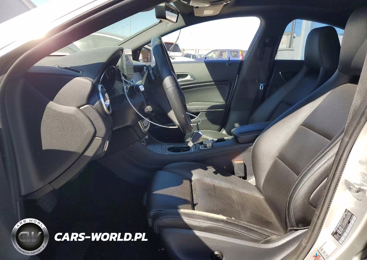 2018 Mercedes-Benz Cla 250 VIN:WDDSJ4EB9JN505648 - 7