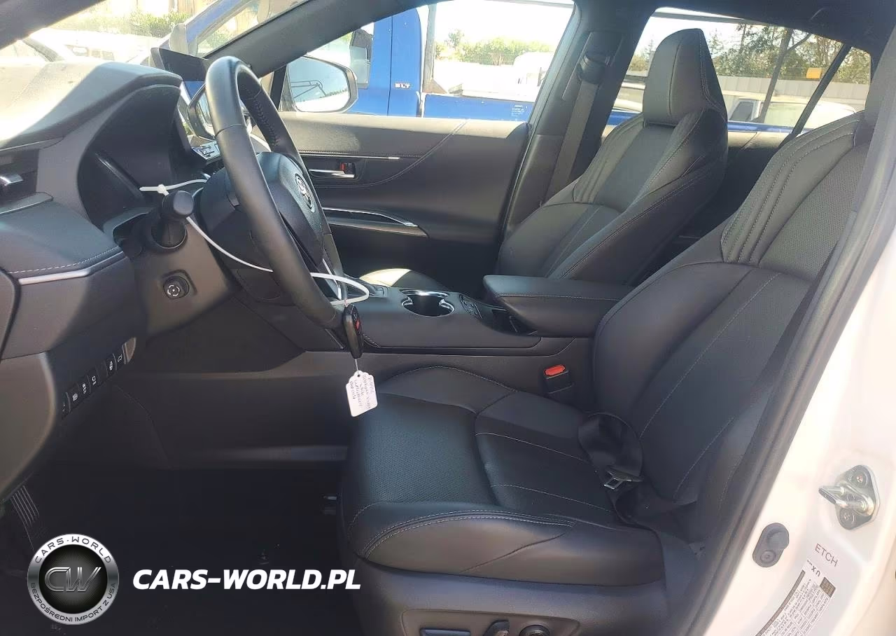 2024 Toyota Venza Limited VIN:JTEAAAAHXRJ180151 - 7