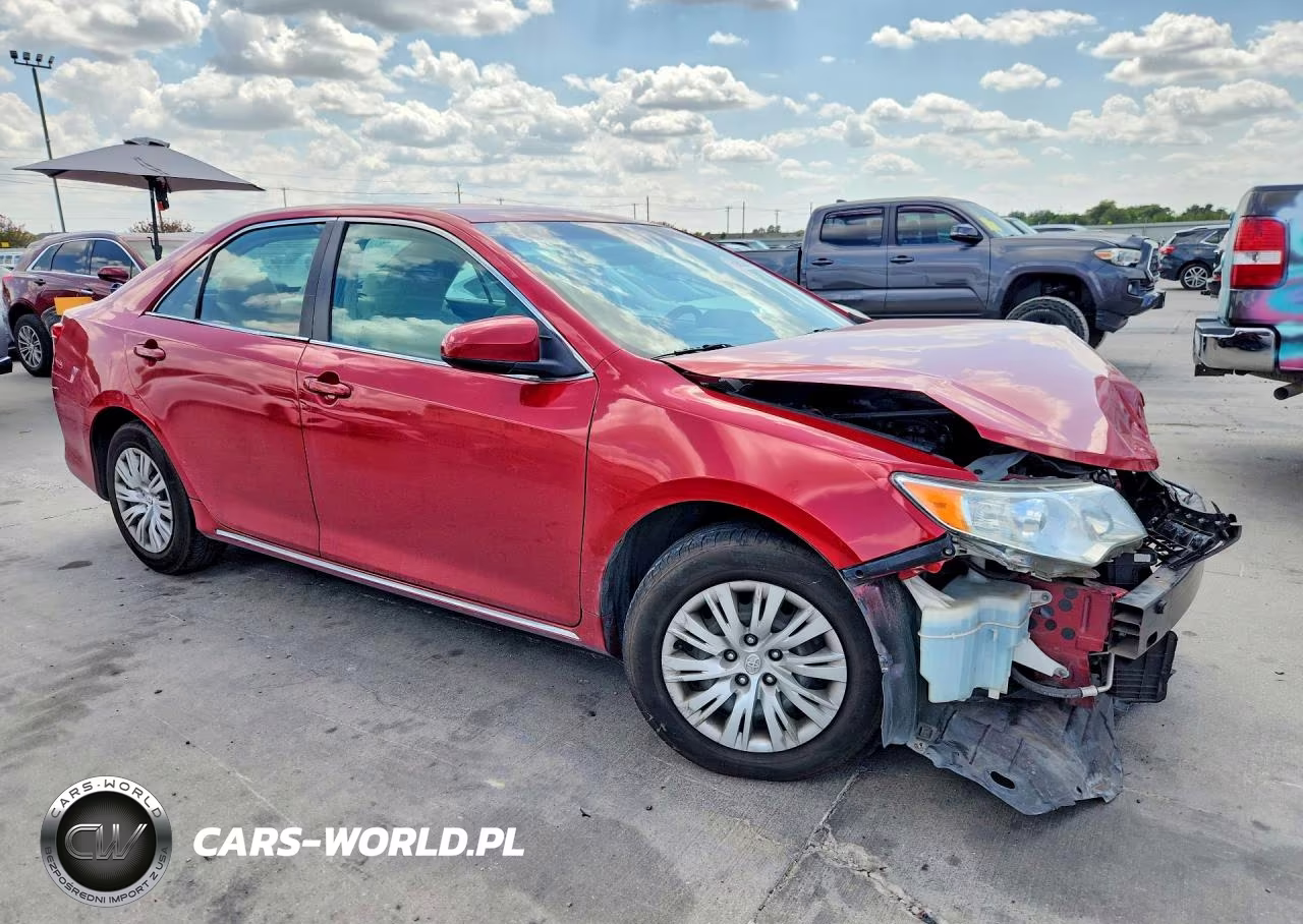 2012 Toyota Camry Le VIN:4T1BF1FKXCU531592 - 4
