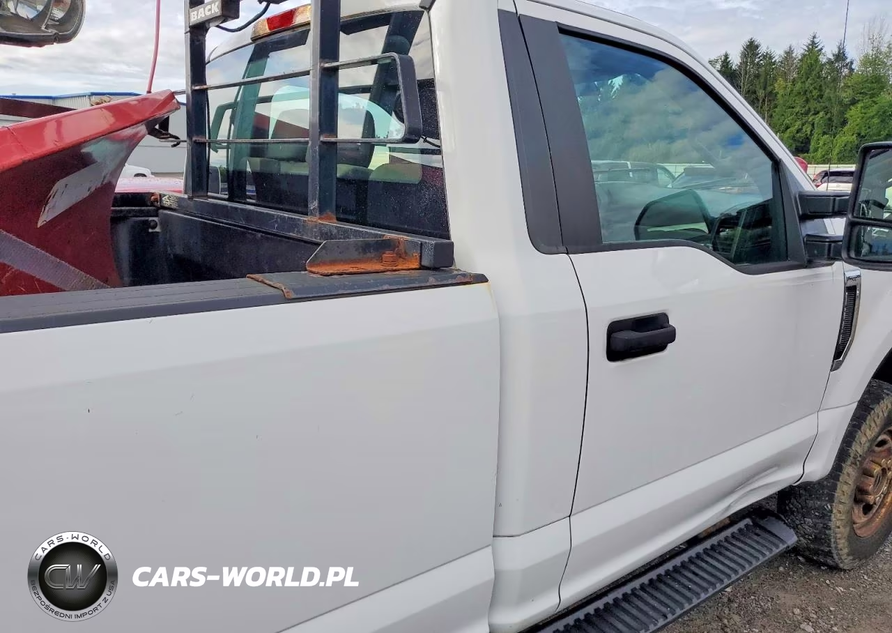 2019 Ford F250 Super Duty VIN:1FTBF2B68KEC84410 - 10