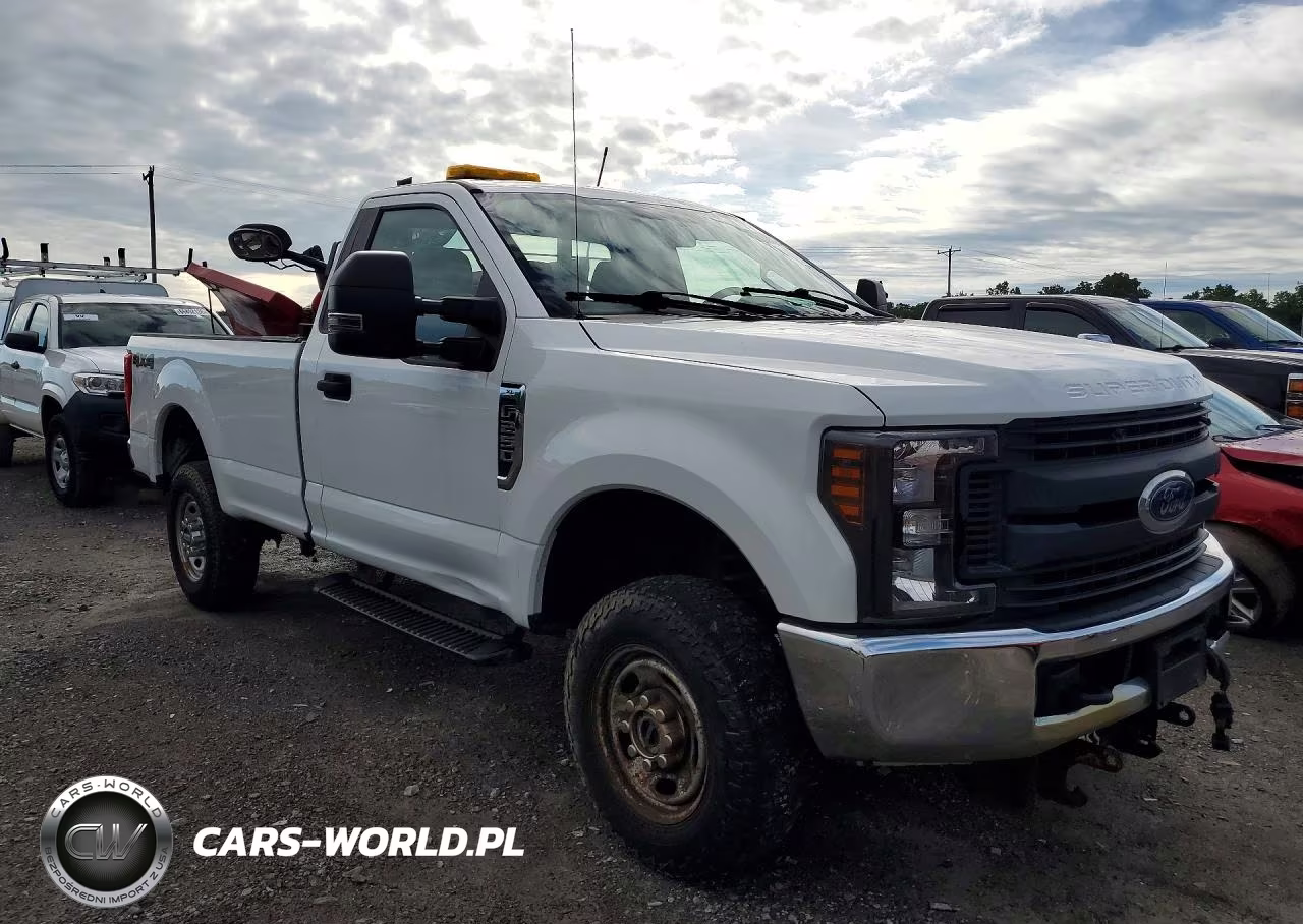 2019 Ford F250 Super Duty VIN:1FTBF2B68KEC84410 - 4