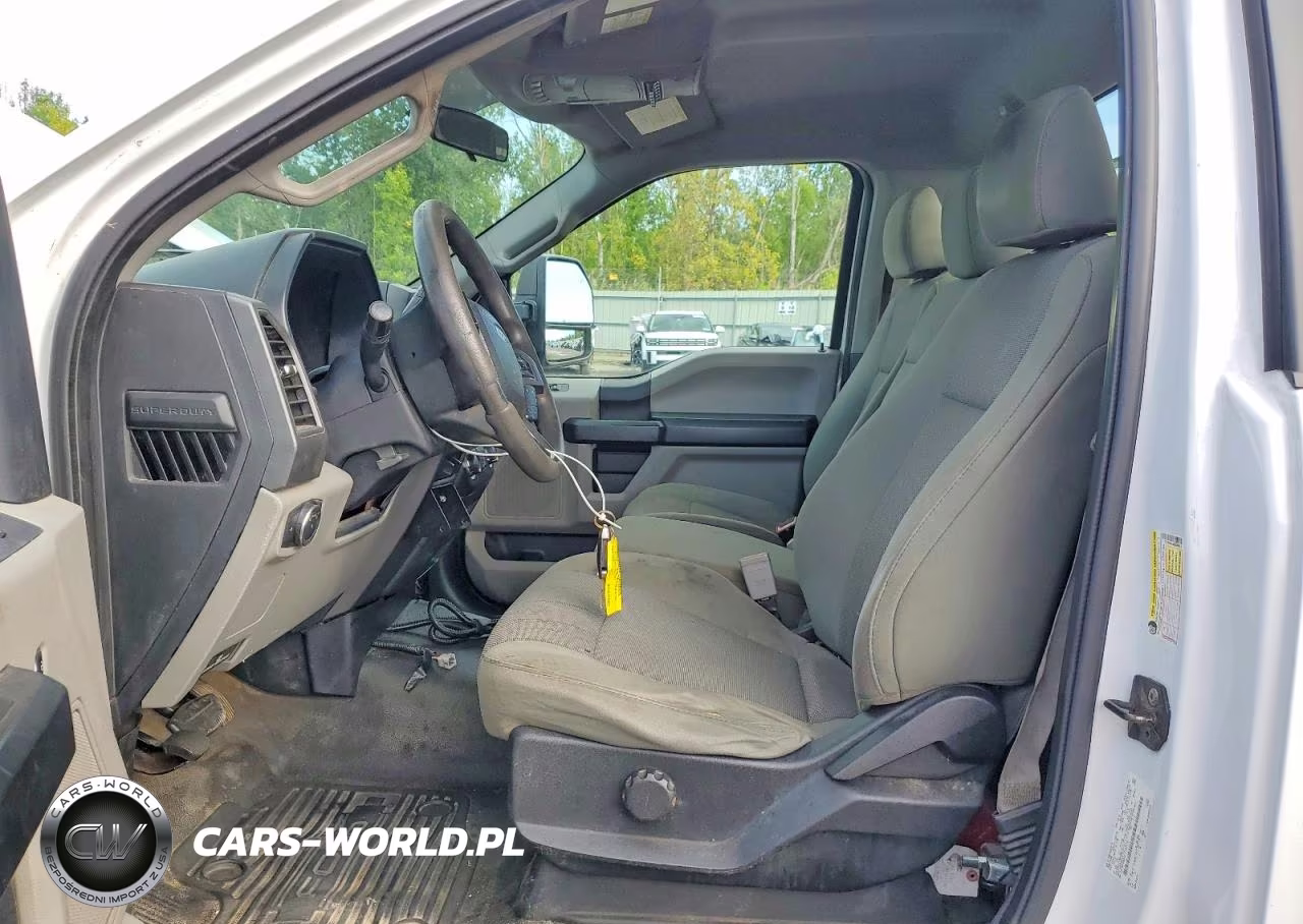 2019 Ford F250 Super Duty VIN:1FTBF2B68KEC84410 - 7