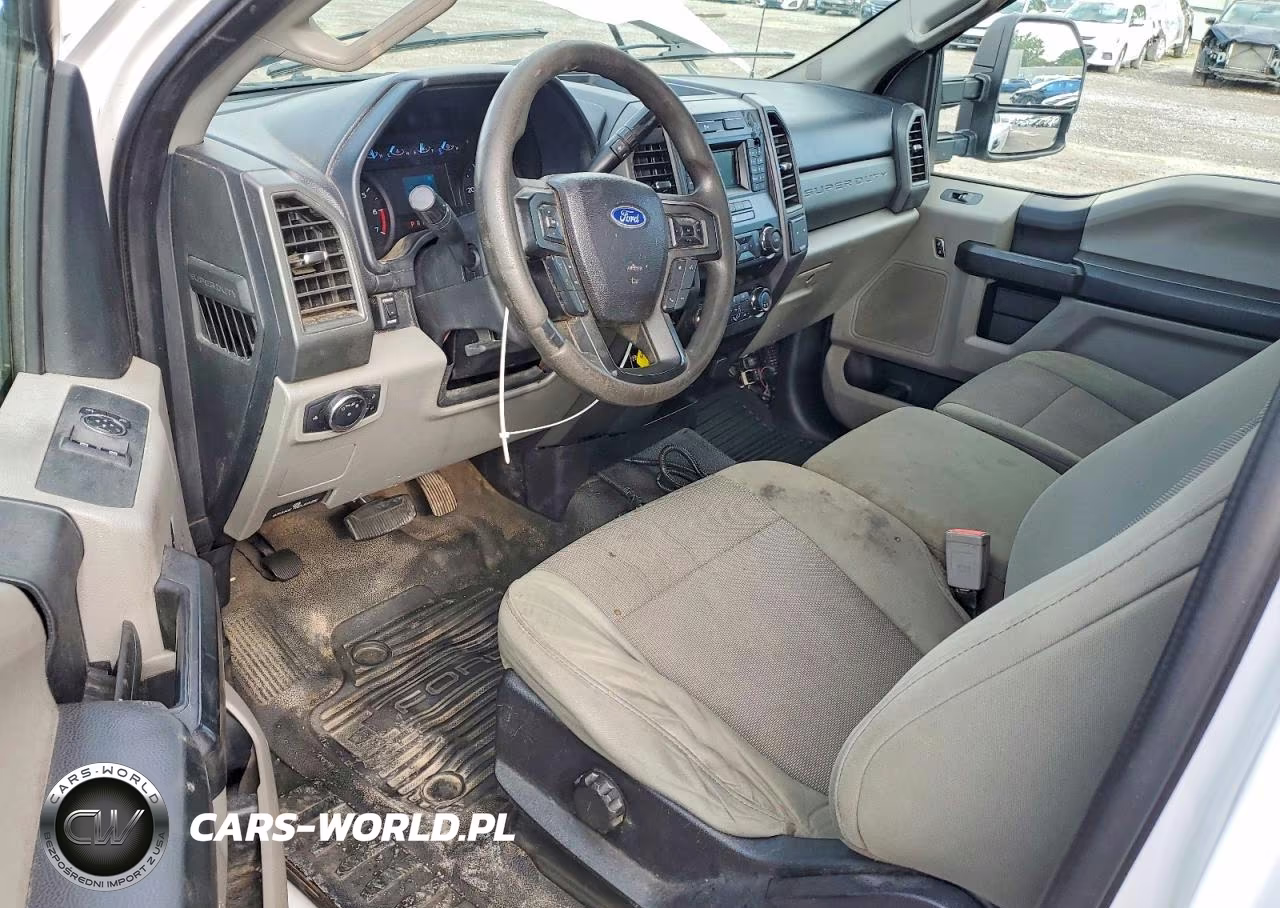 2019 Ford F250 Super Duty VIN:1FTBF2B68KEC84410 - 8