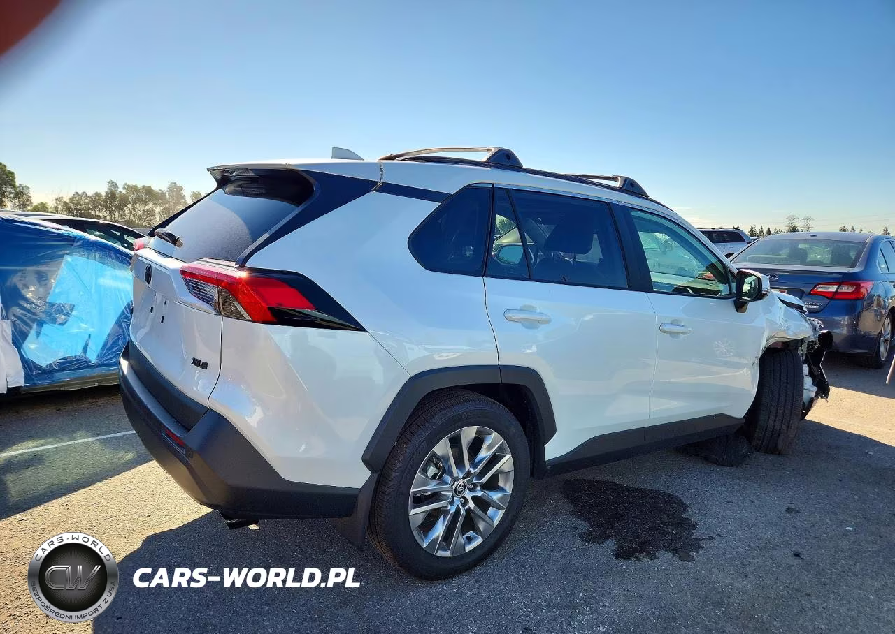 2025 Toyota Rav4 Xle Premium VIN:2T3C1RFV6SW440319 - 3