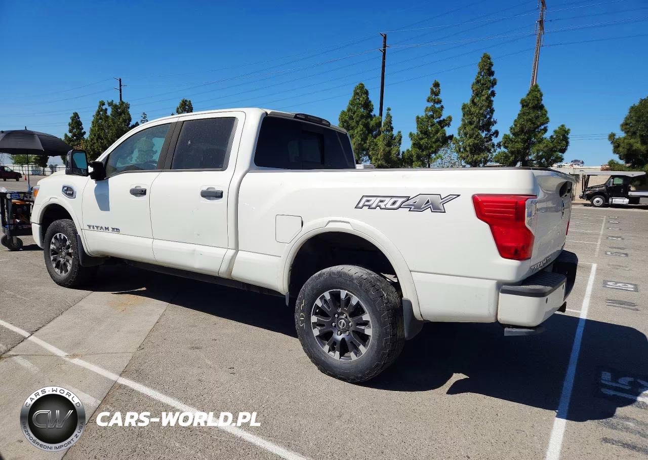 2019 Nissan Titan Xd Pro-4X VIN:1N6BA1F47KN506563 - 2