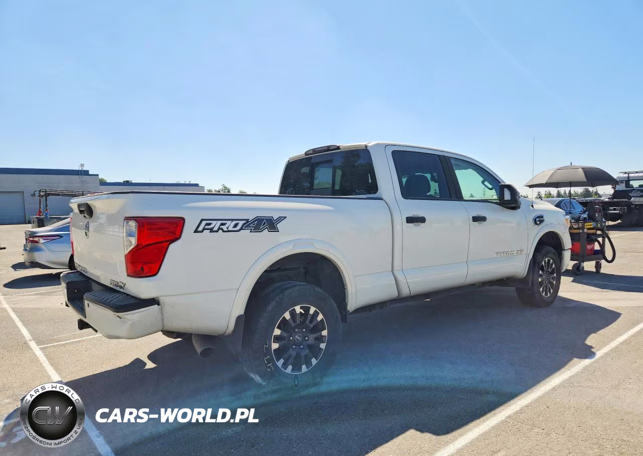 2019 Nissan Titan Xd Pro-4X VIN:1N6BA1F47KN506563 - 3