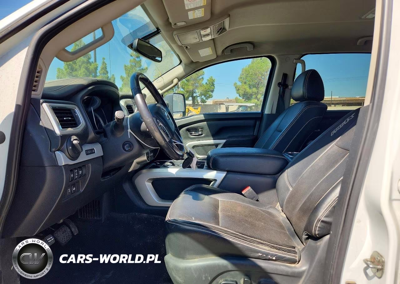 2019 Nissan Titan Xd Pro-4X VIN:1N6BA1F47KN506563 - 7