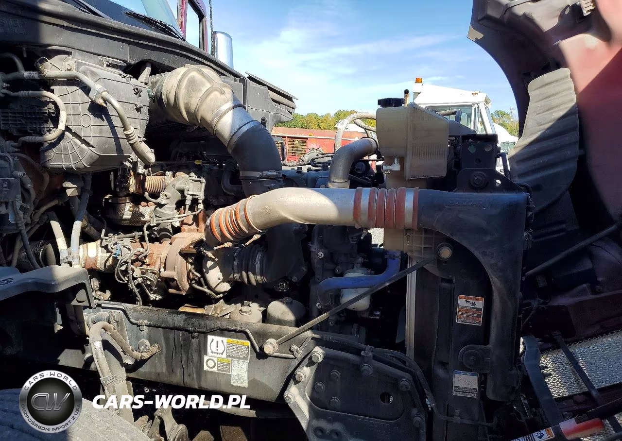 2020 Kenworth T680 VIN:1XKYDP9X7LJ358943 - 11