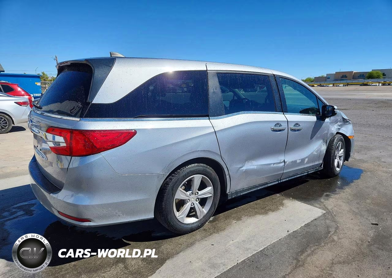 2018 Honda Odyssey Exl VIN:5FNRL6H71JB072833 - 3