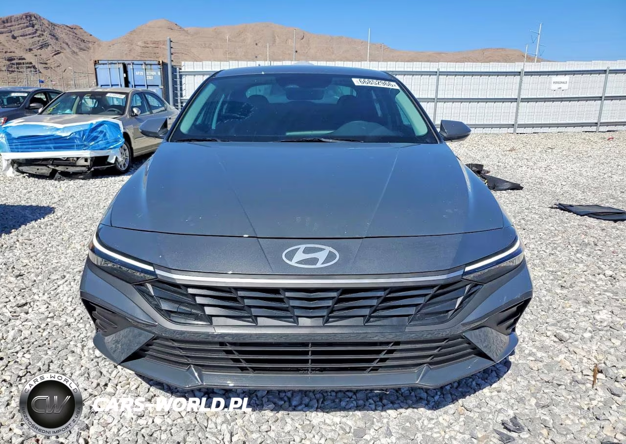 2026 Hyundai Elantra Hybrid Blue VIN:KMHLM4DJ7TU194224 - 5