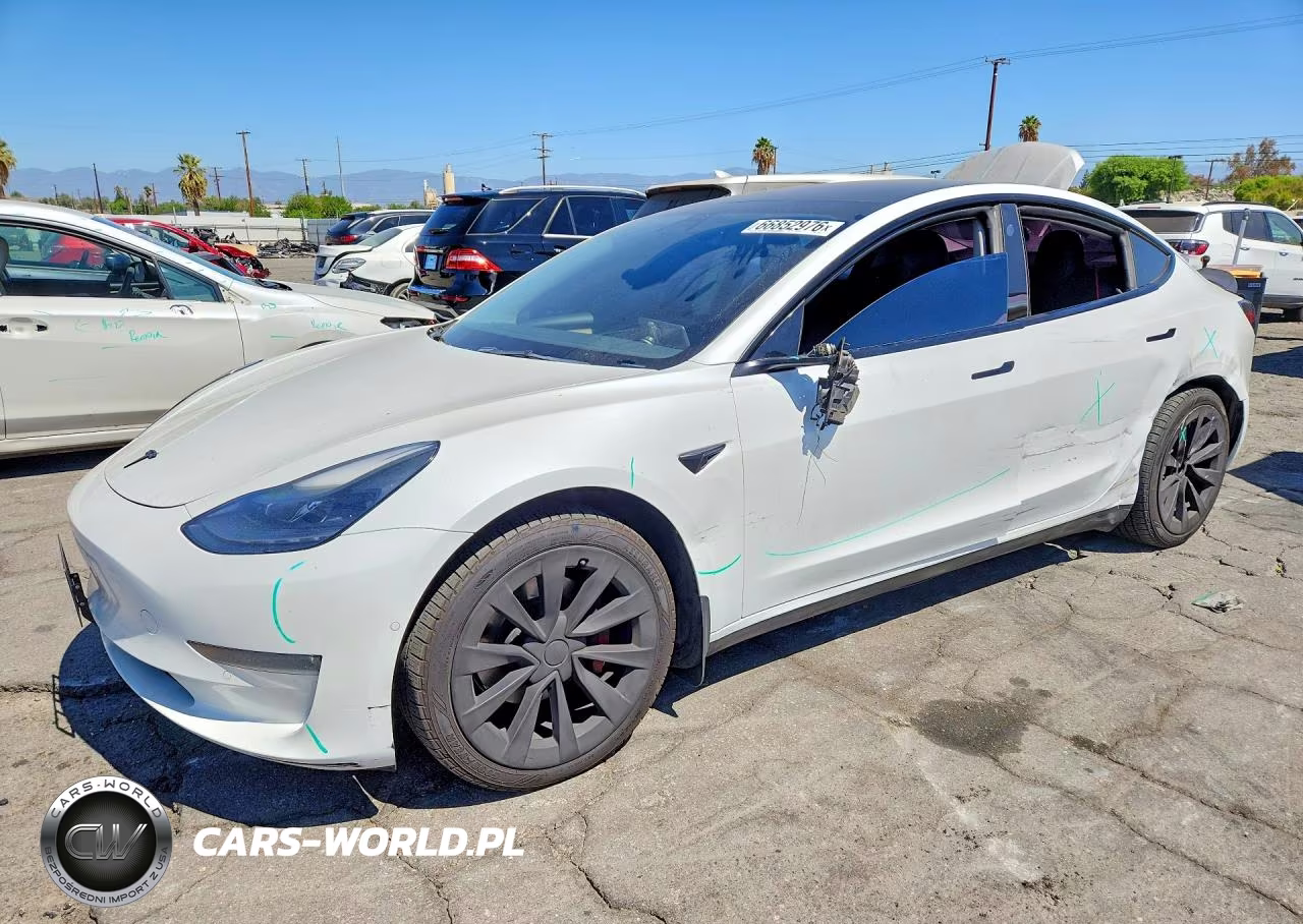 2022 Tesla Model 3 – zdjęcie 1 z 12