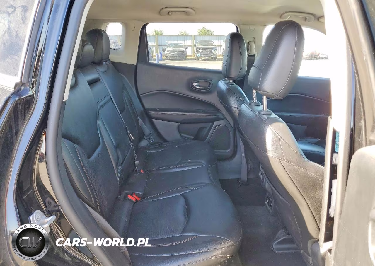 2018 Jeep Compass Limited VIN:3C4NJDCB0JT372790 - 11