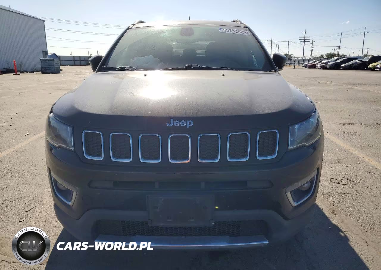 2018 Jeep Compass Limited VIN:3C4NJDCB0JT372790 - 5