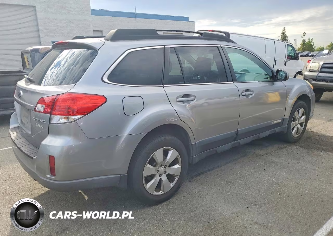2011 Subaru Outback 2.5I Premium VIN:4S4BRBCC6B3436686 - 3