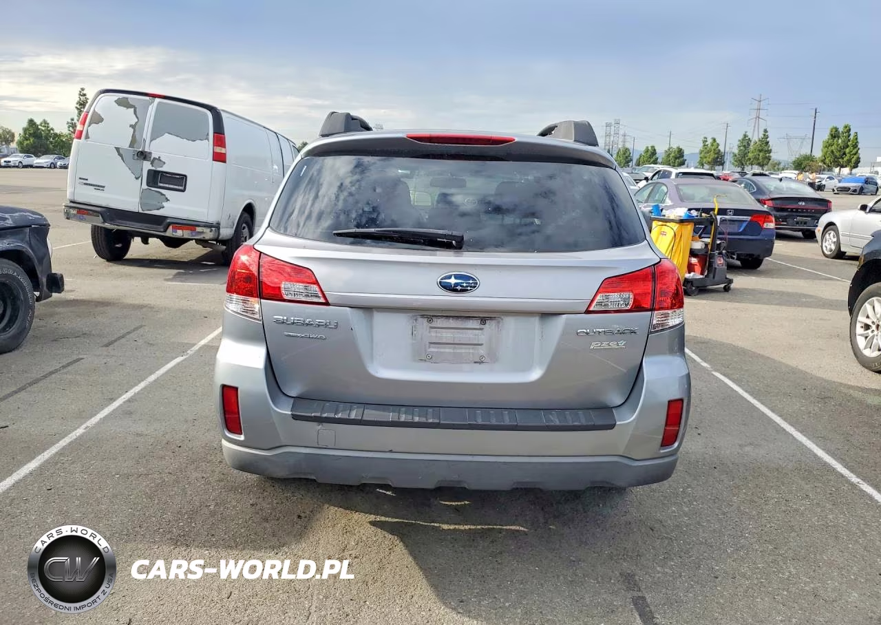 2011 Subaru Outback 2.5I Premium VIN:4S4BRBCC6B3436686 - 6