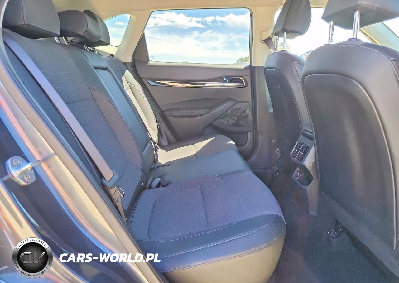 2023 Kia Seltos S VIN:KNDEU2AA0P7387714 - 11