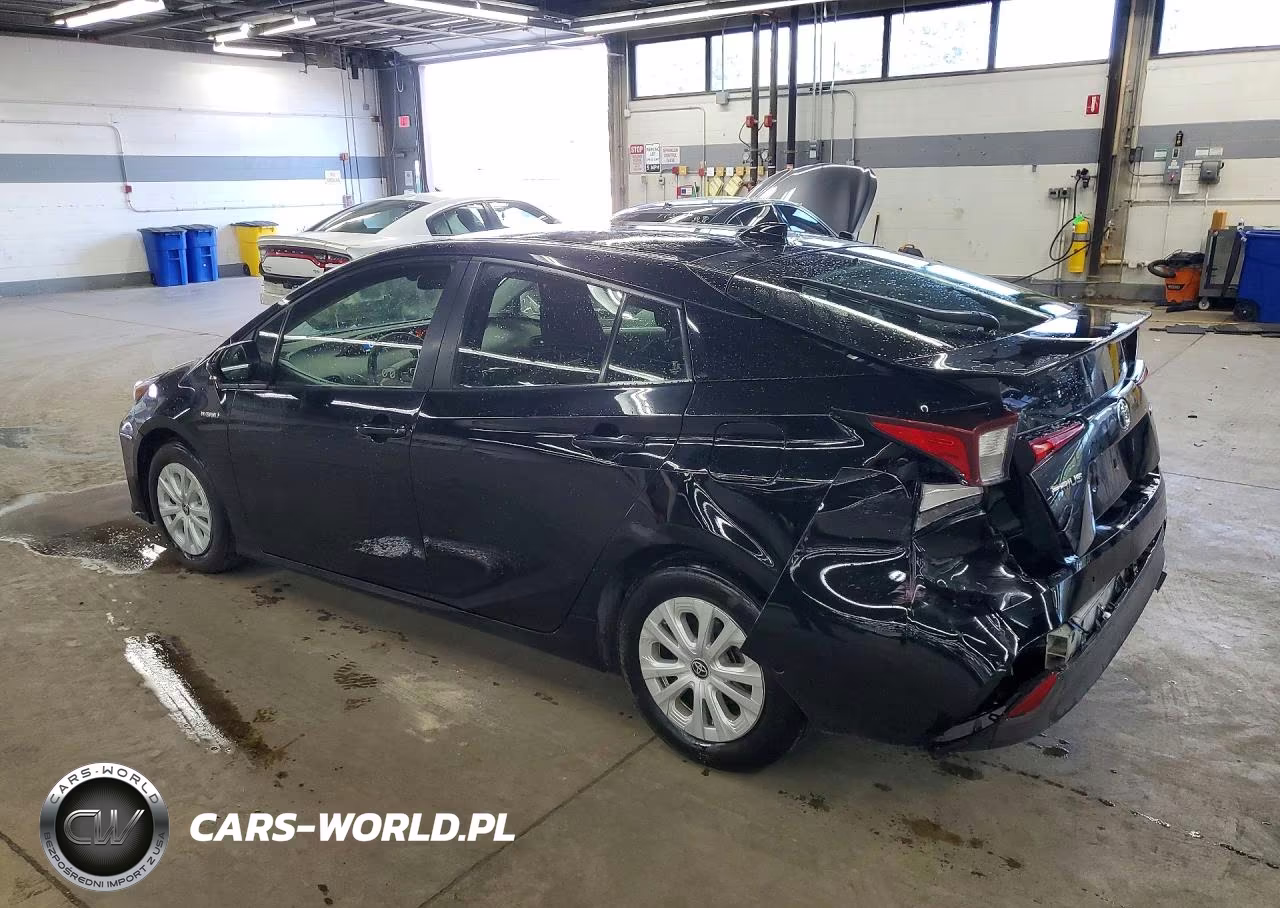 2022 Toyota Prius Le VIN:JTDKAMFU6N3182283 - 2