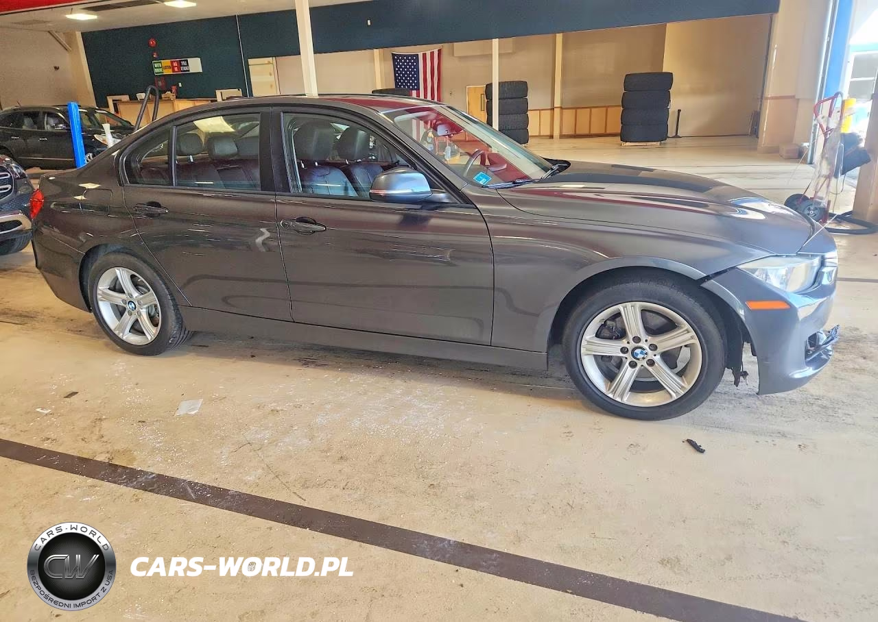 2013 BMW 328 Xi VIN:WBA3B3C56DJ698918 - 4