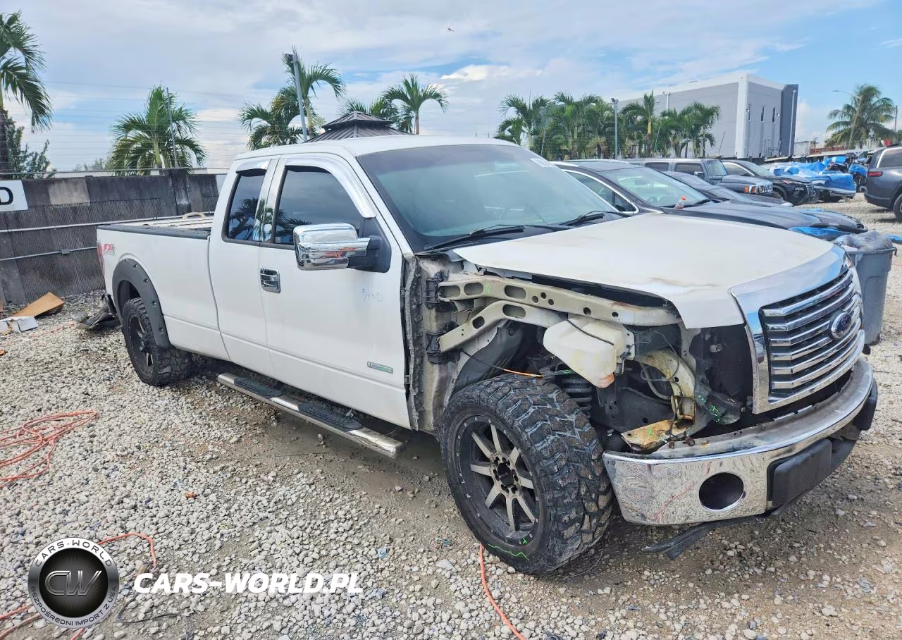 2013 Ford F150 Super Cab VIN:1FTFX1CT3DKE06186 - 4