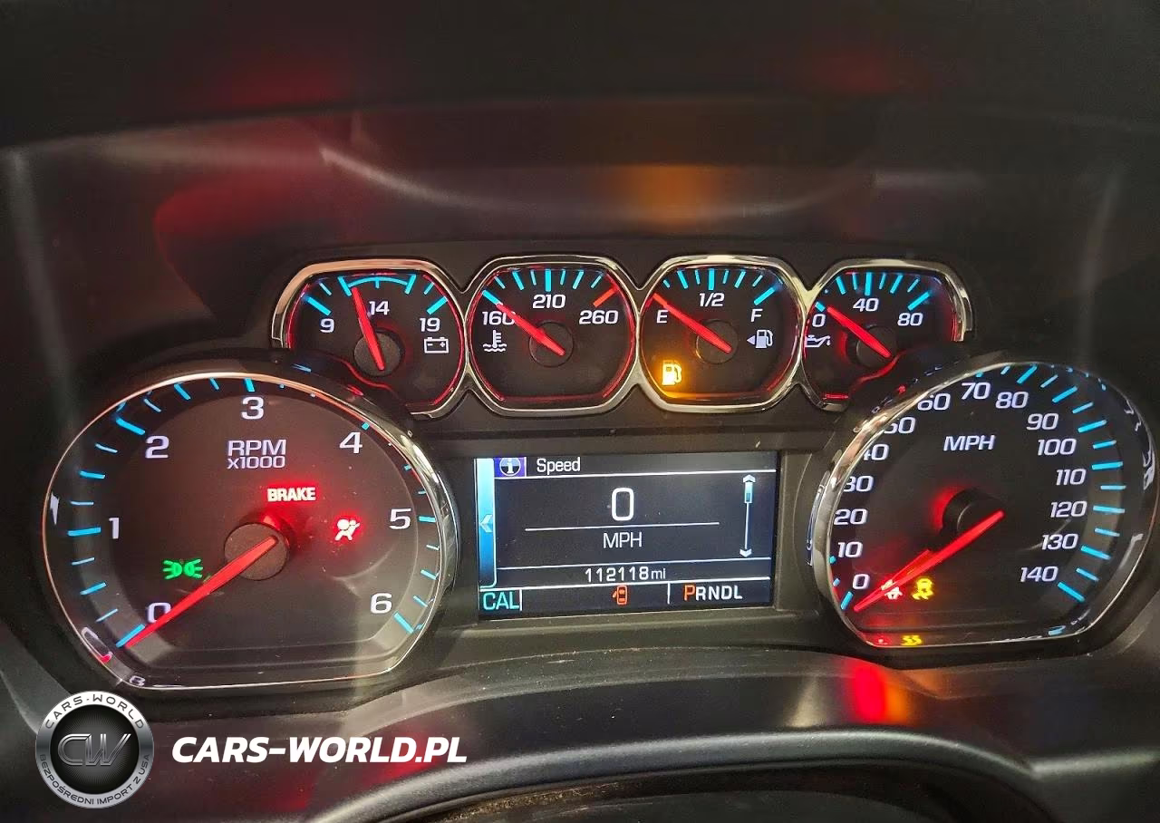 2018 Chevrolet Silverado C1500 Lt VIN:3GCPCREC2JG488698 - 9