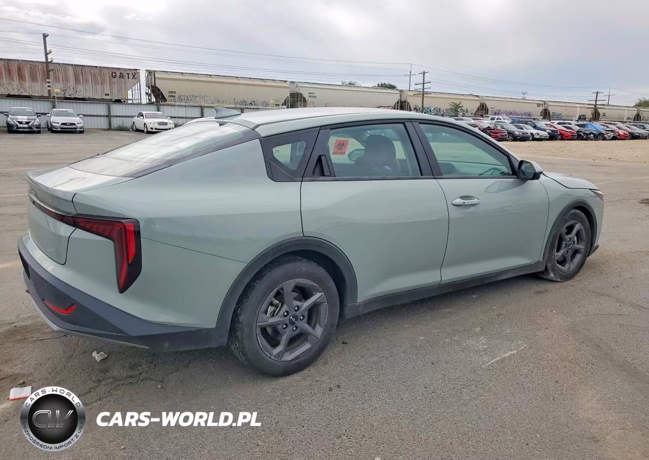 2025 Kia K4 Lxs VIN:3KPFT4DE0SE059591 - 3
