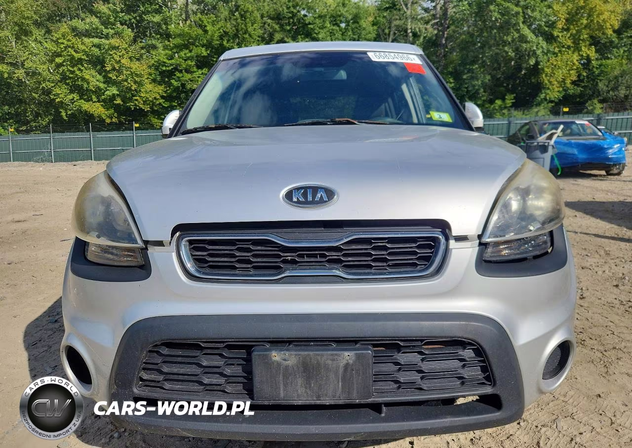 2012 Kia Soul Base VIN:KNDJT2A51C7464394 - 5