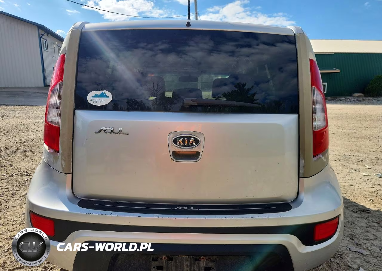 2012 Kia Soul Base VIN:KNDJT2A51C7464394 - 6