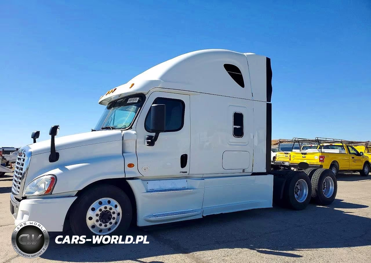 2014 Freightliner Cascadia 125