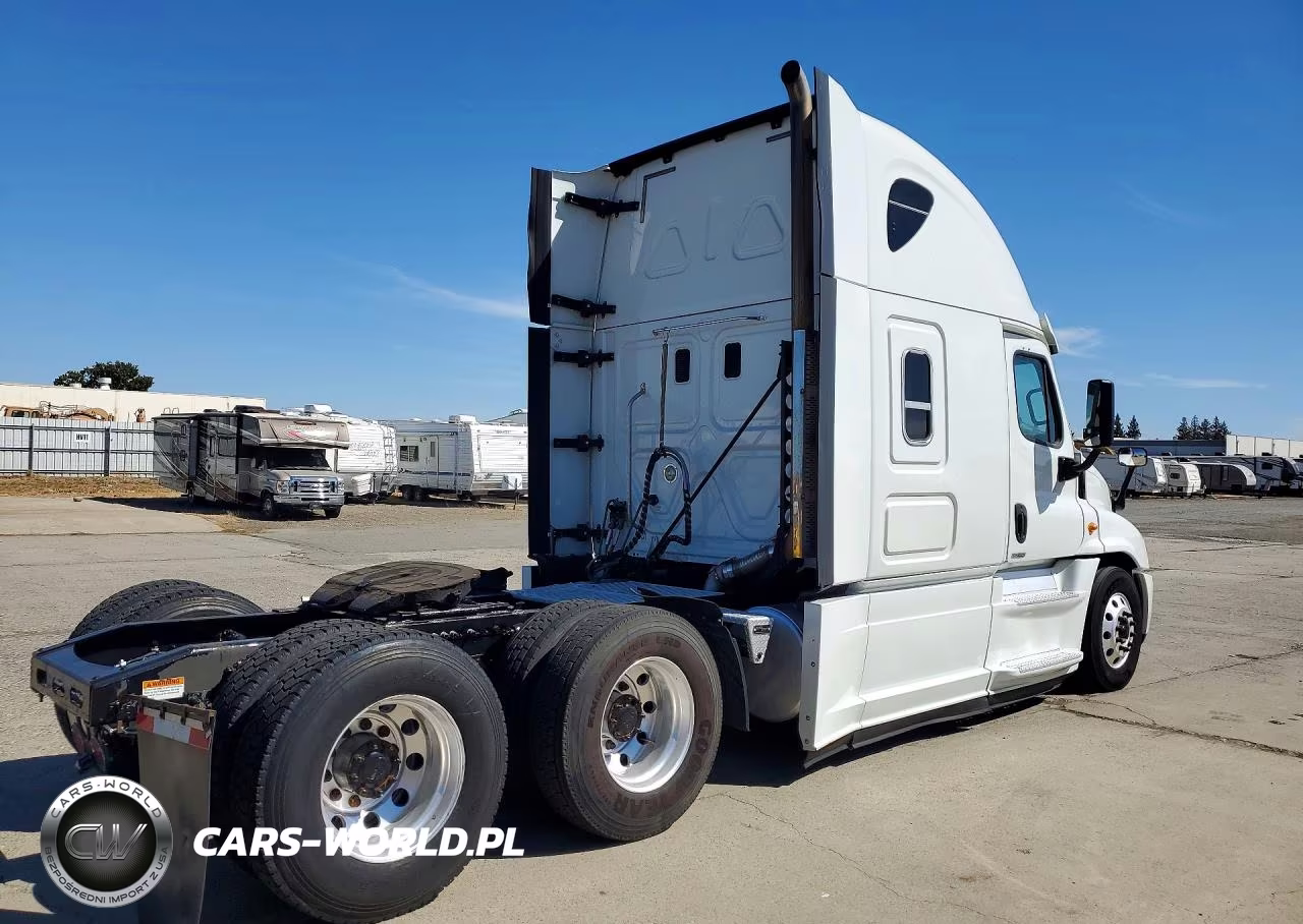 2014 Freightliner Cascadia 125 VIN:3AKJGLD52ESFV9322 - 3