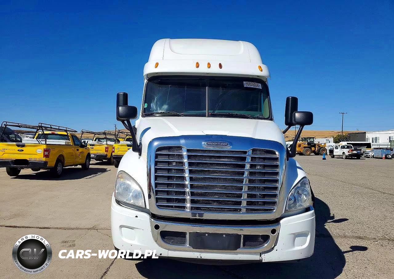 2014 Freightliner Cascadia 125 VIN:3AKJGLD52ESFV9322 - 5