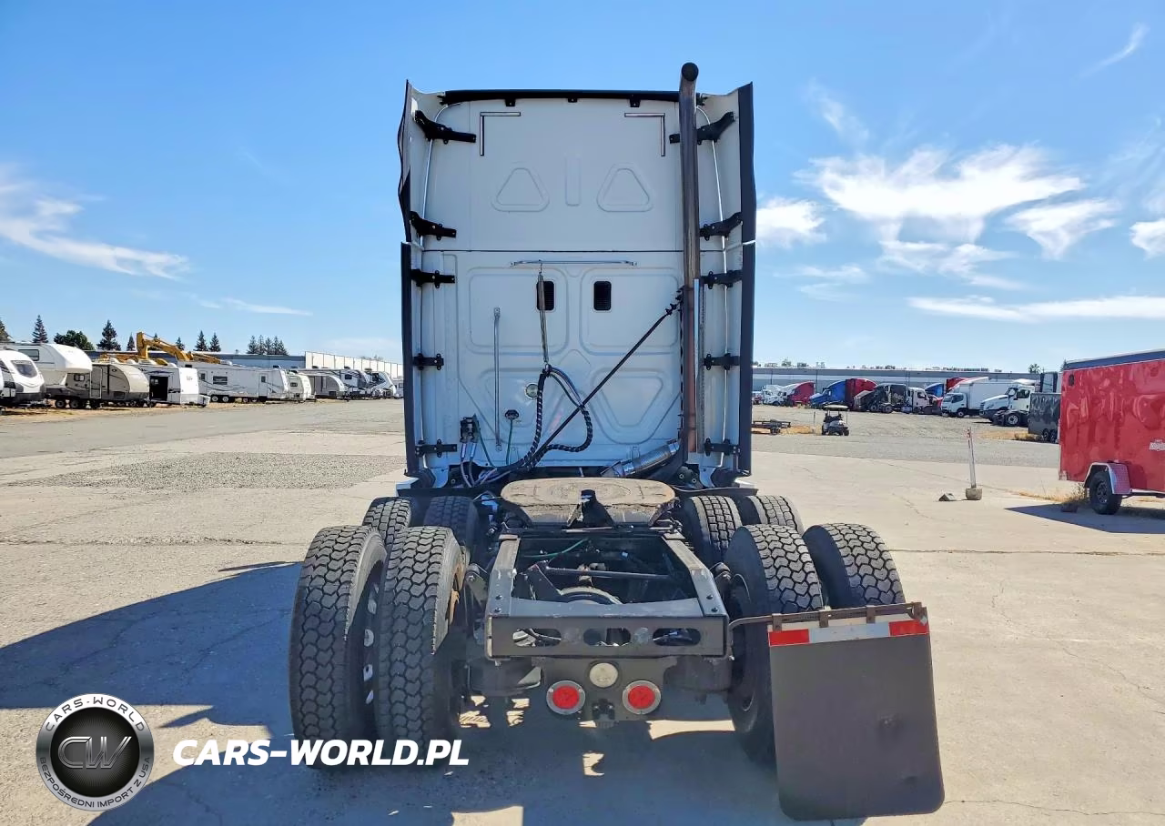 2014 Freightliner Cascadia 125 VIN:3AKJGLD52ESFV9322 - 6