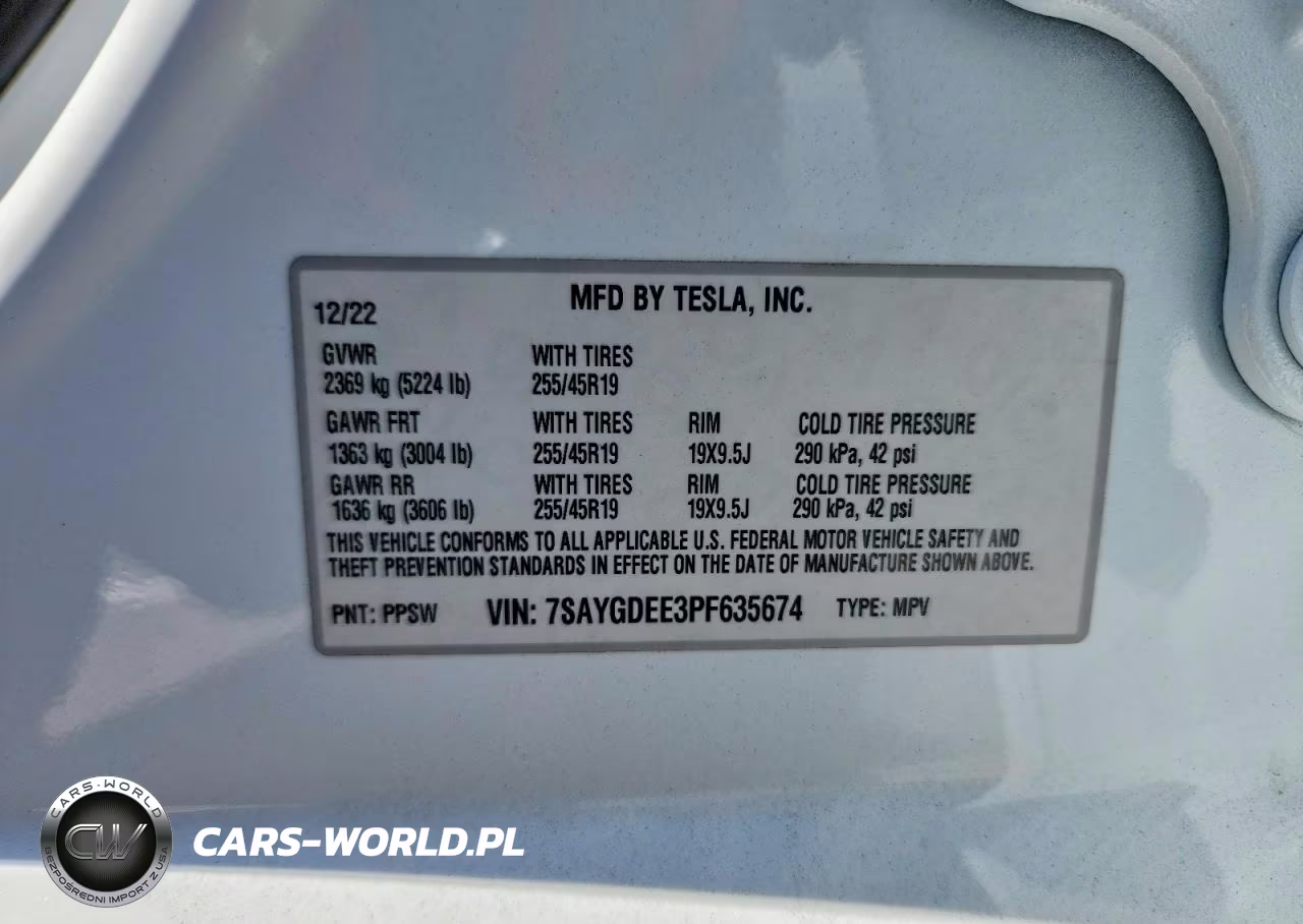 2023 Tesla Model Y VIN:7SAYGDEE3PF635674 - 14