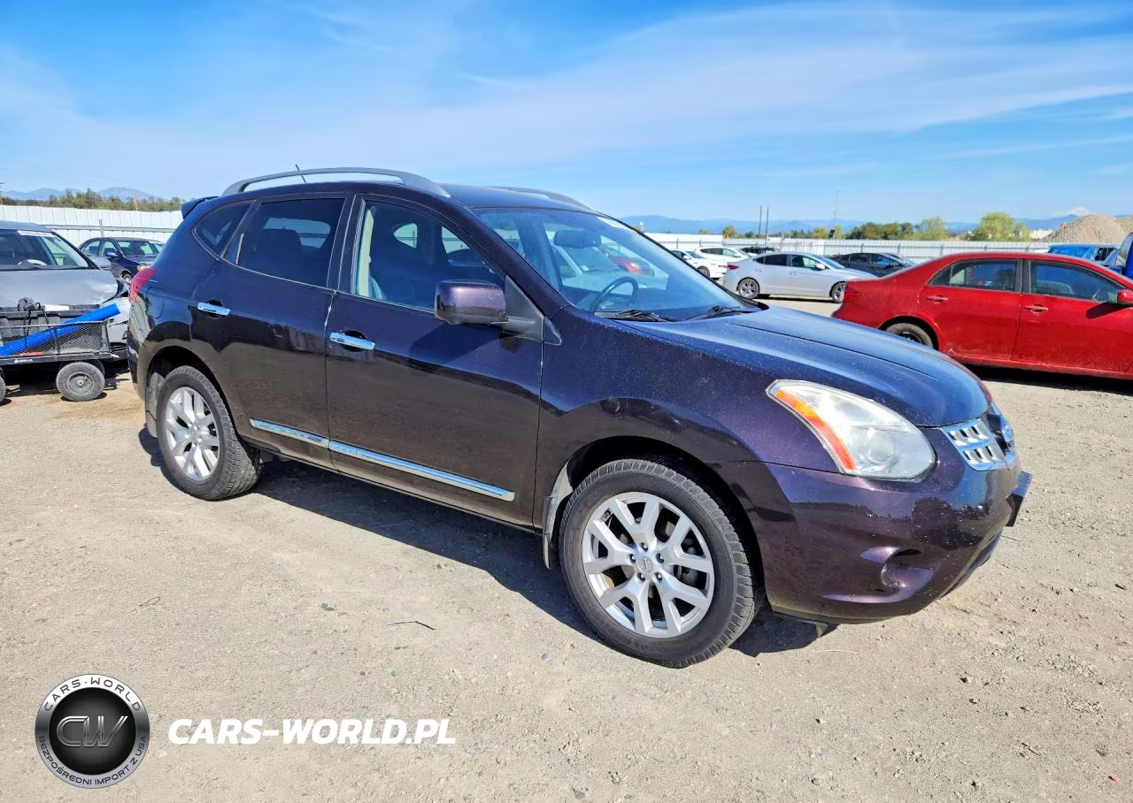 2012 Nissan Rogue S VIN:JN8AS5MVXCW357175 - 4