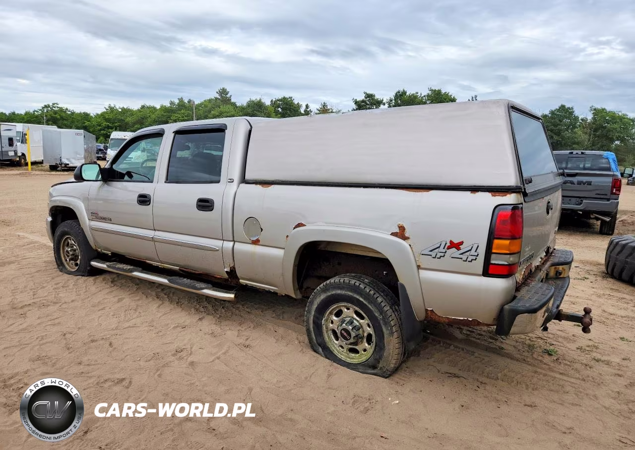 2005 GMC Sierra K2500 Heavy Duty VIN:1GTHK23225F930668 - 2