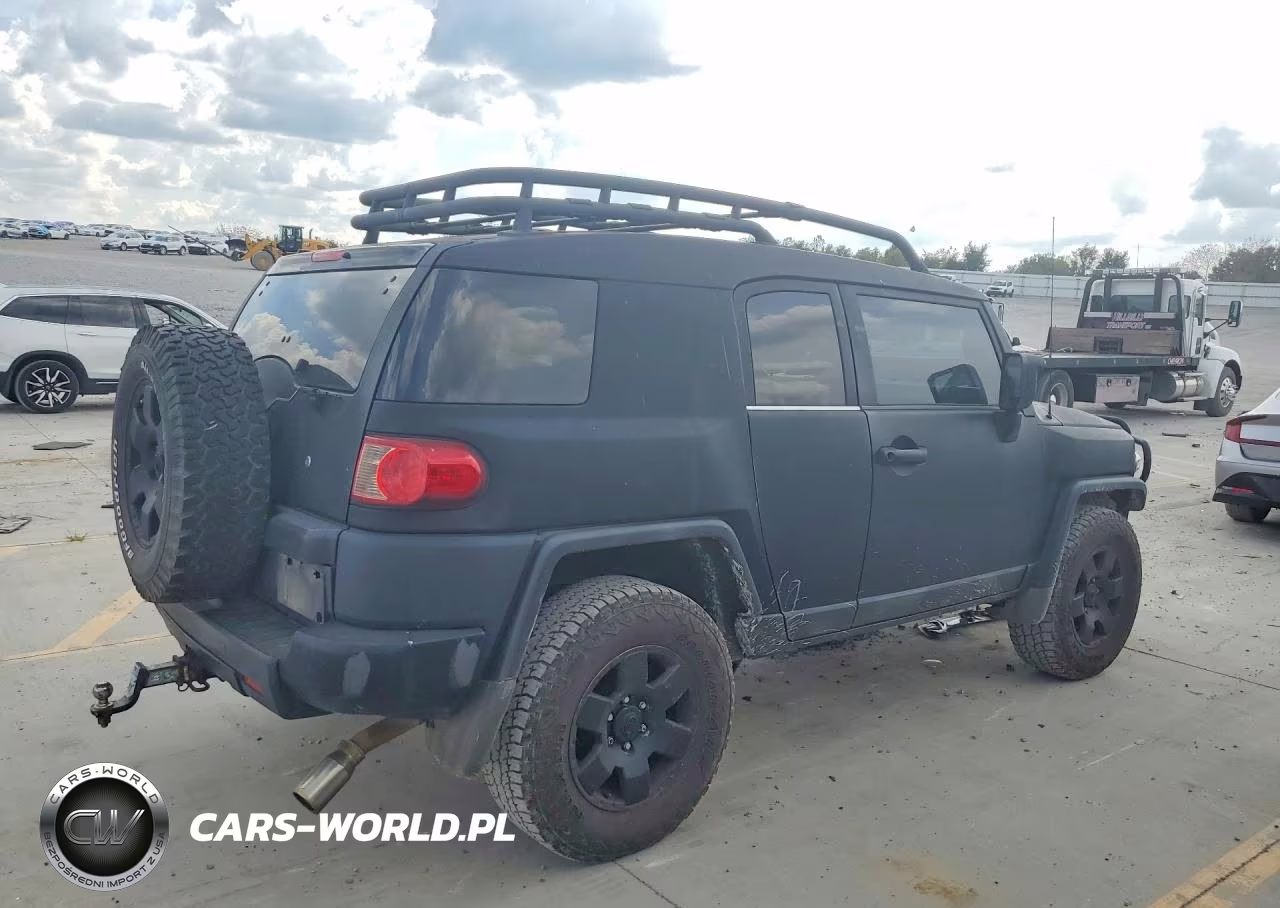 2008 Toyota Fj Cruiser Base VIN:JTEBU11F78K012681 - 3
