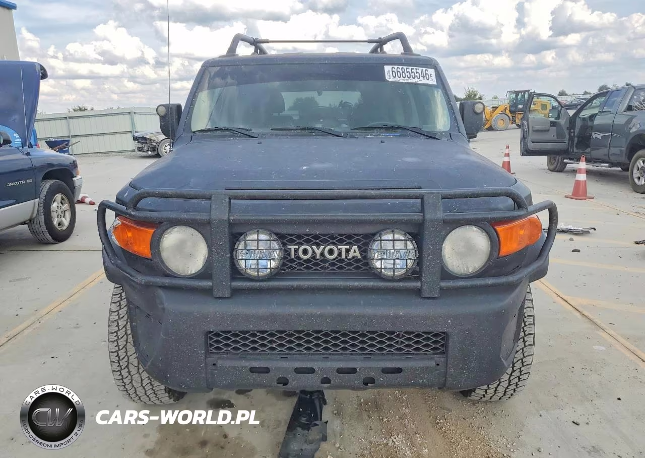 2008 Toyota Fj Cruiser Base VIN:JTEBU11F78K012681 - 5