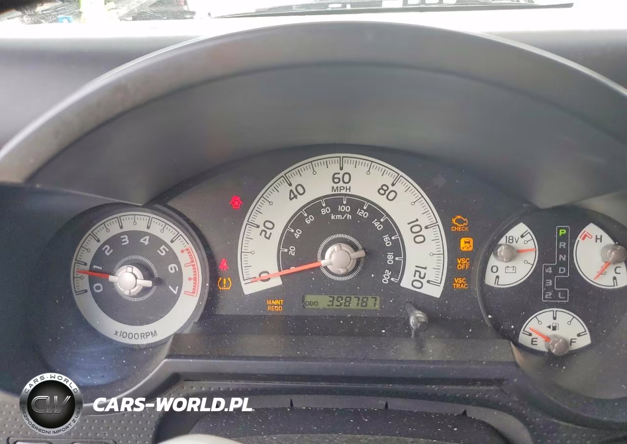 2008 Toyota Fj Cruiser Base VIN:JTEBU11F78K012681 - 9