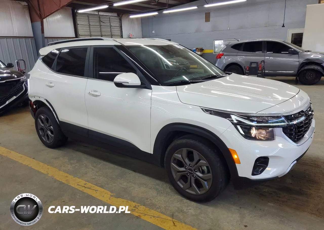 2024 Kia Seltos S VIN:KNDEU2AA9R7661740 - 4
