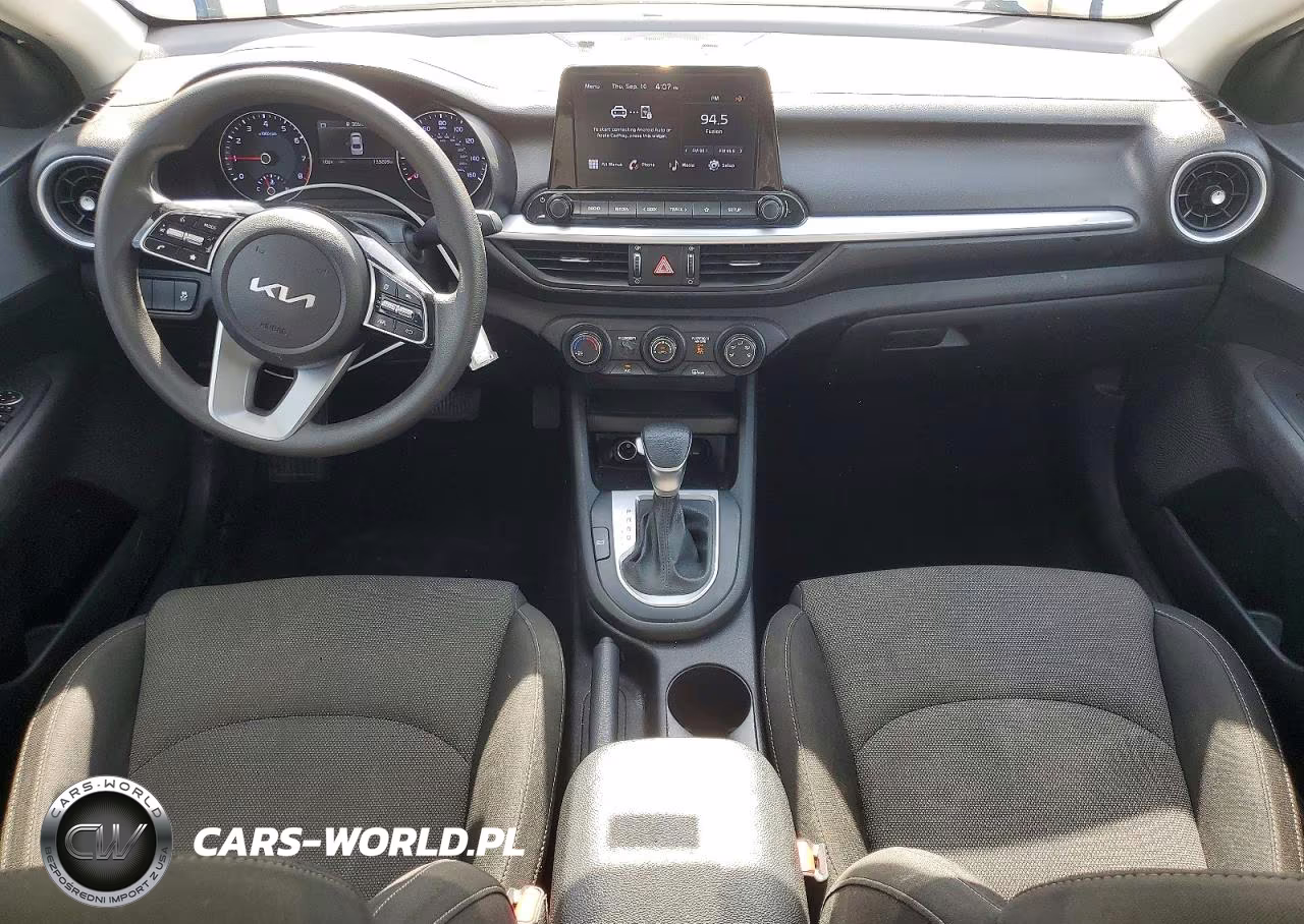 2023 Kia Forte Lxs VIN:3KPF24AD6PE585956 - 8