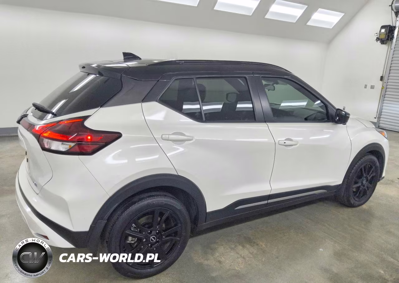 2023 Nissan Kicks Sr VIN:3N1CP5DV6PL519100 - 3
