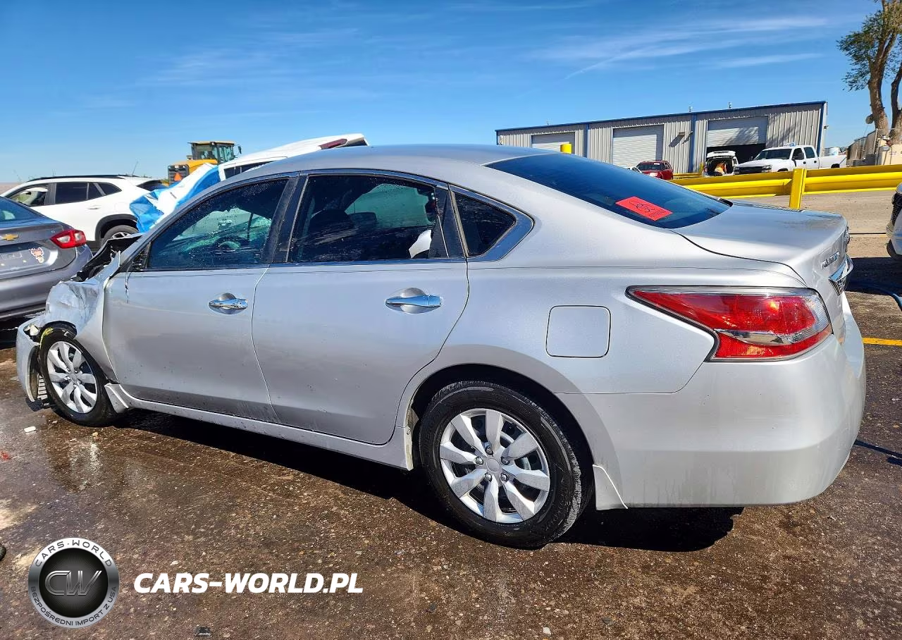 2015 Nissan Altima 2.5 S VIN:1N4AL3AP5FN307903 - 2
