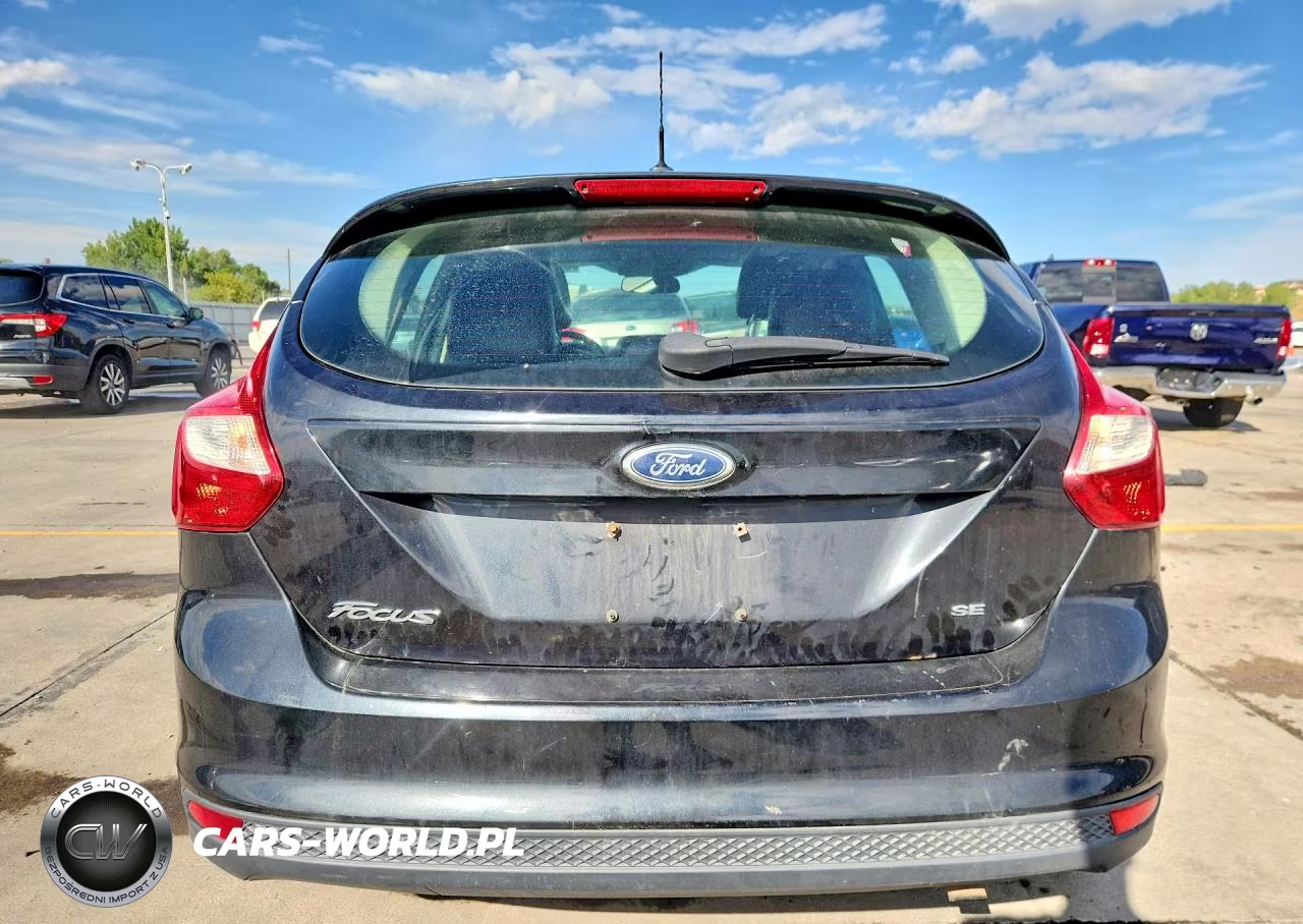 2012 Ford Focus Se VIN:1FAHP3K22CL173140 - 6