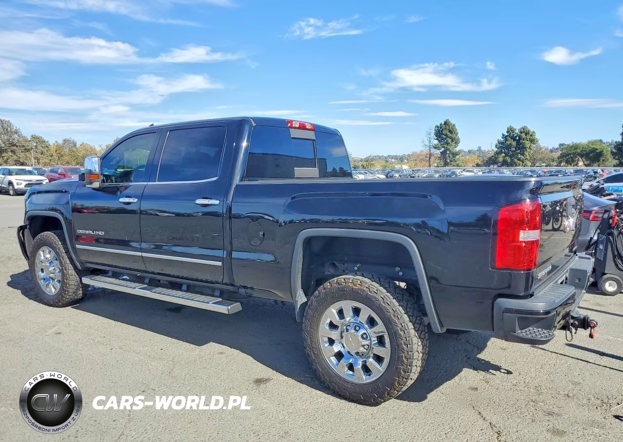 2016 GMC Sierra K2500 Denali VIN:1GT12UE87GF148223 - 2