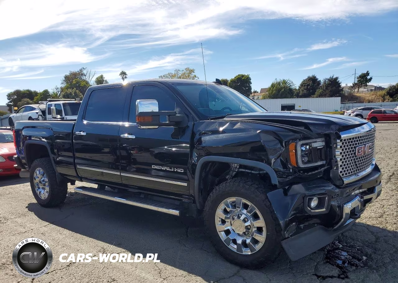 2016 GMC Sierra K2500 Denali VIN:1GT12UE87GF148223 - 4