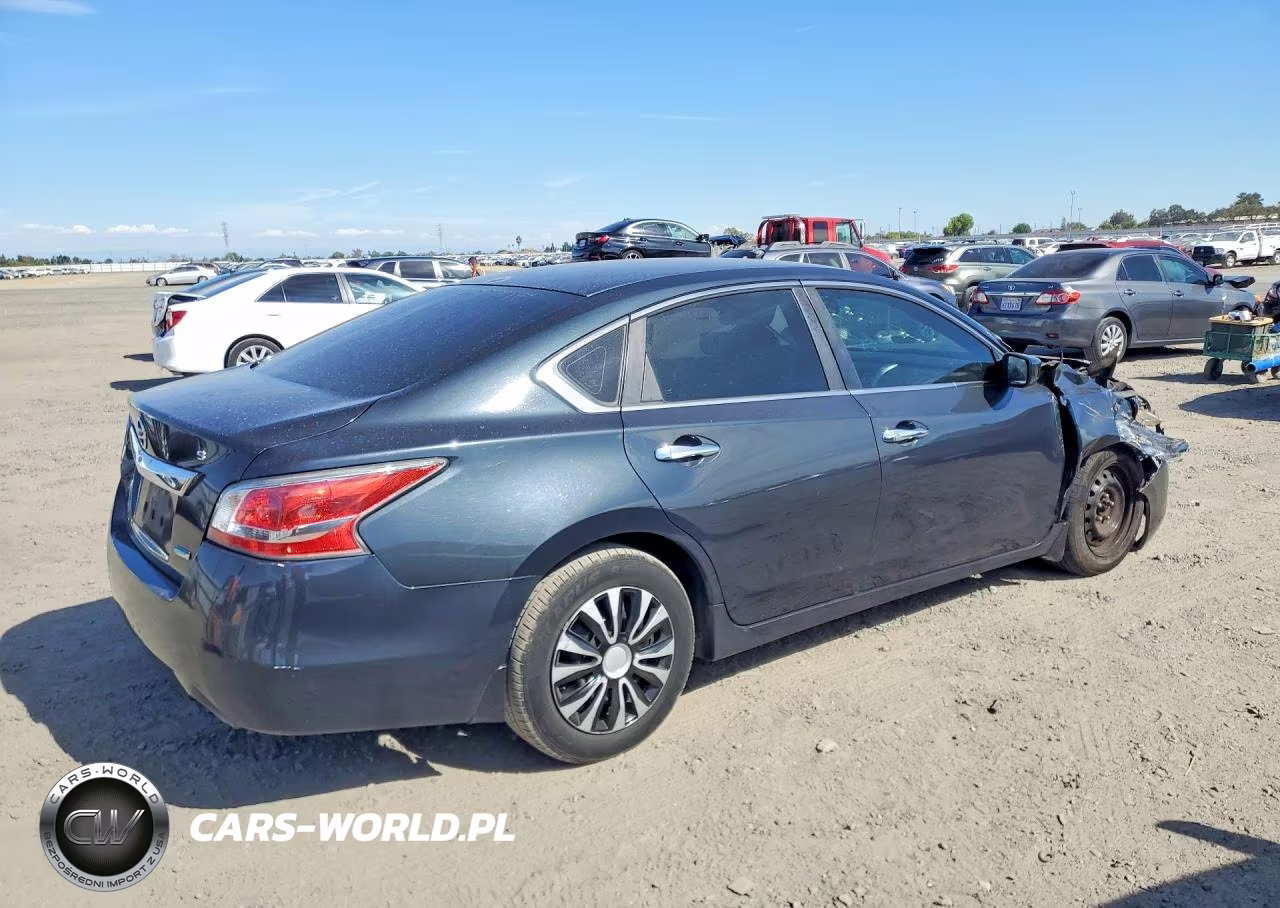 2014 Nissan Altima 2.5 VIN:1N4AL3AP2EN208762 - 3