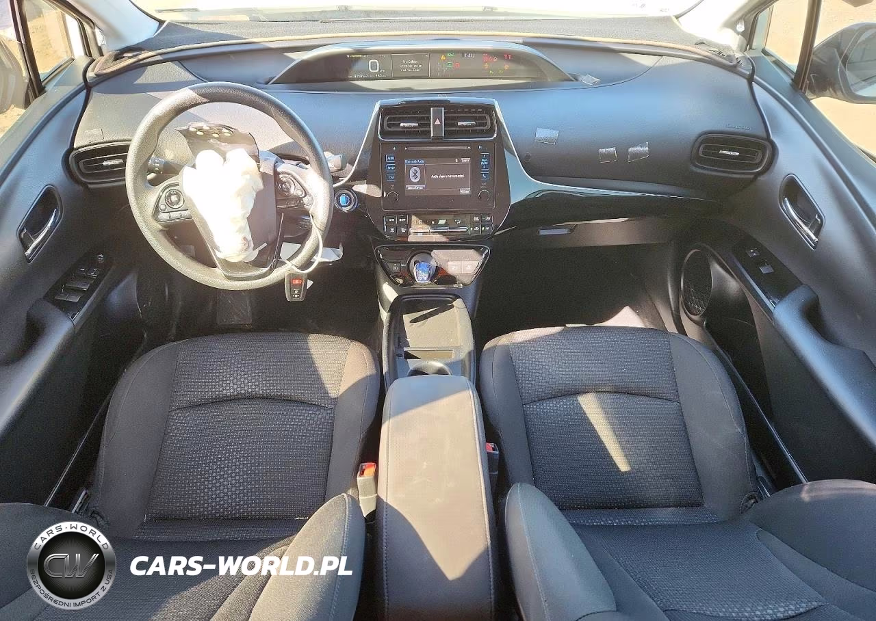 2019 Toyota Prius Le VIN:JTDKARFU0K3077134 - 8