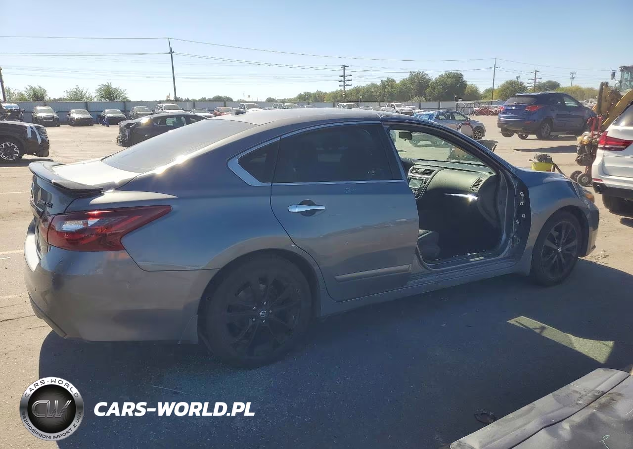 2018 Nissan Altima 2.5 Sr VIN:1N4AL3AP4JC244507 - 3